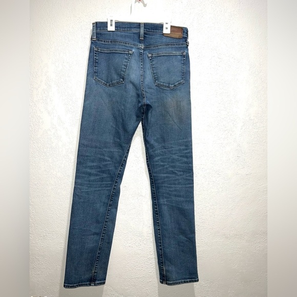 J Crew 770 Straight Fit Jeans - Picture 3 of 11